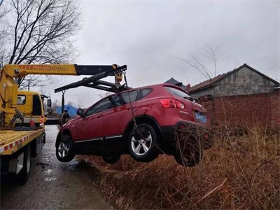 岫岩楚雄道路救援